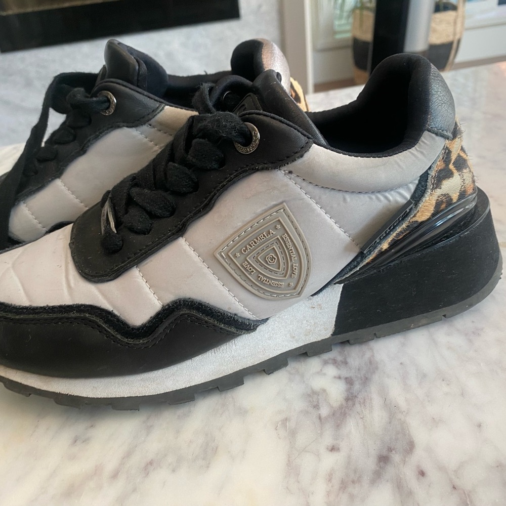 Carmela fashion sneakers size 38
